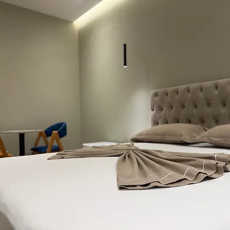 Gysi`s Hotel&restaurant - Near Tirana