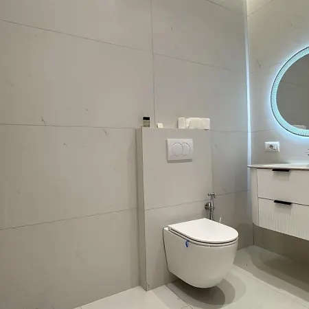 Hotel Gysi`s Hotel&restaurant - Near Tirana Tapize
