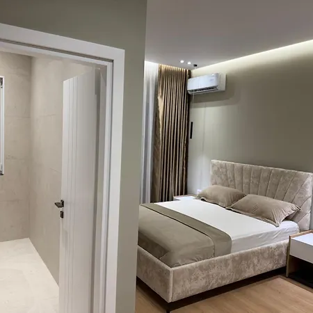 Hotel Gysi`s Hotel&restaurant - Near Tirana